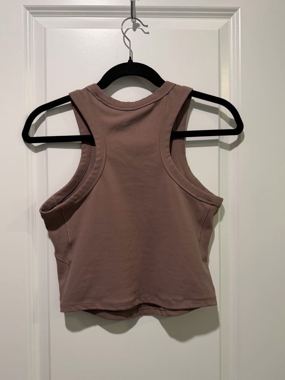 Nike Women’s One Fitted Dri-FIT Cropped Tank - Picture 2 of 4